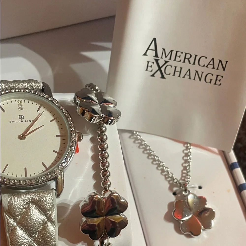 Sailor Jane - NWOT - Silver Watch and Necklace Set